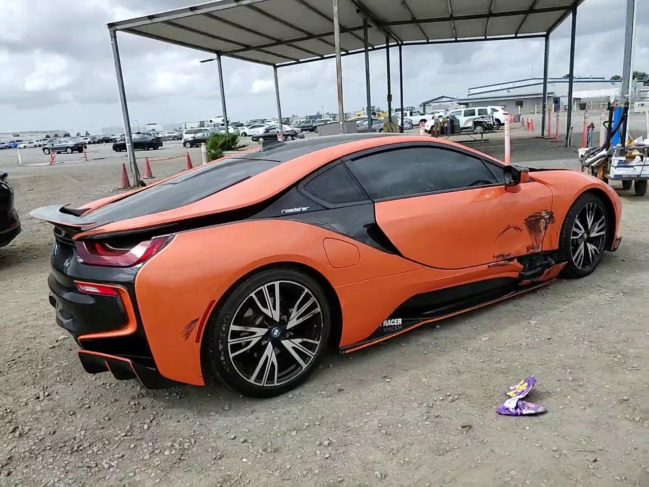 Фото: WBY2Z2C51GV675742