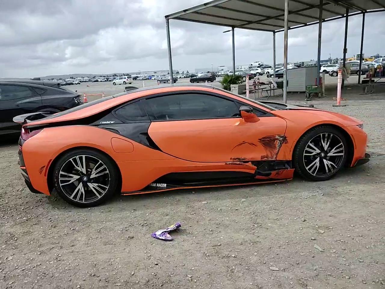 Фото: WBY2Z2C51GV675742