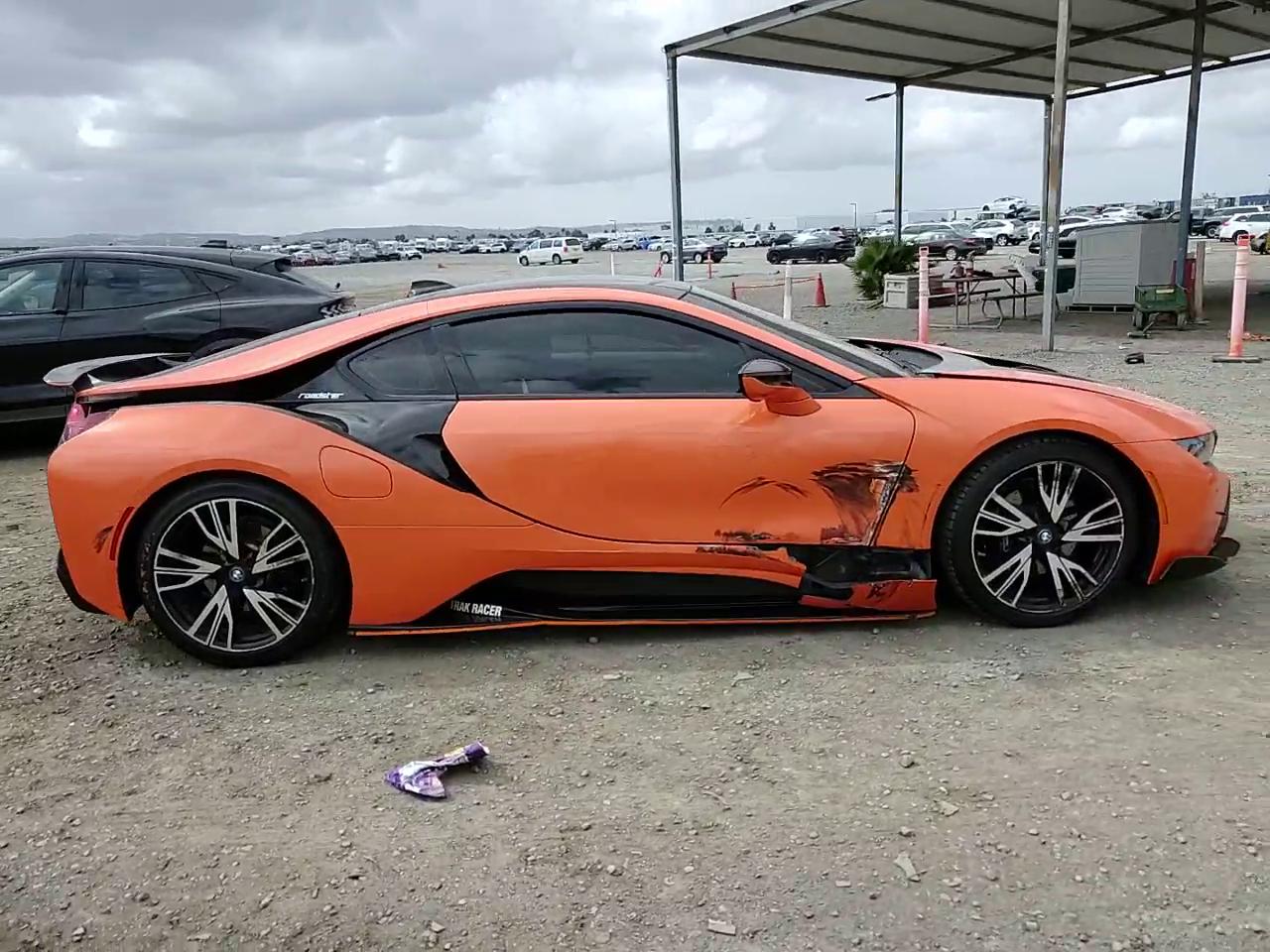 Фото: WBY2Z2C51GV675742