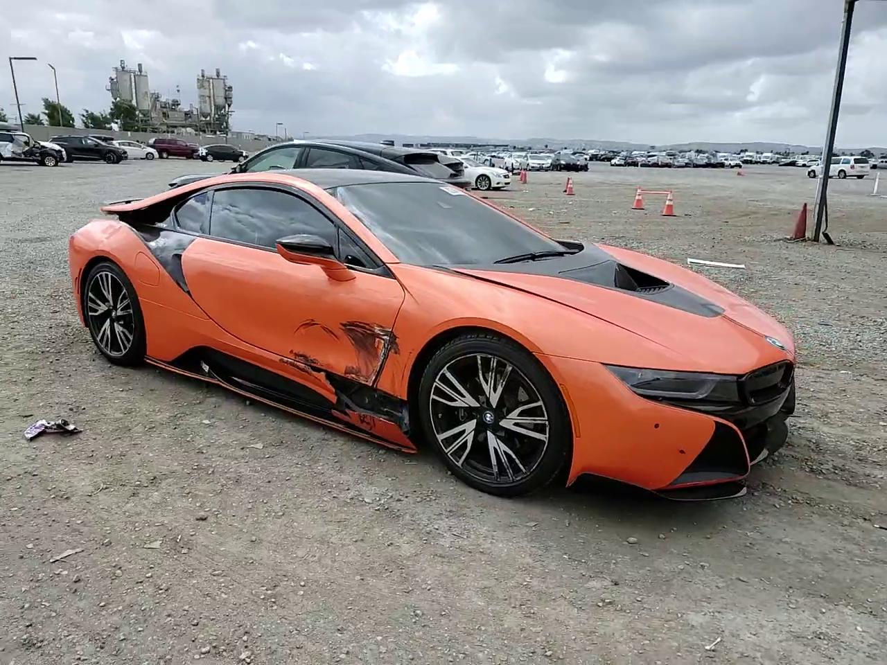 Фото: WBY2Z2C51GV675742