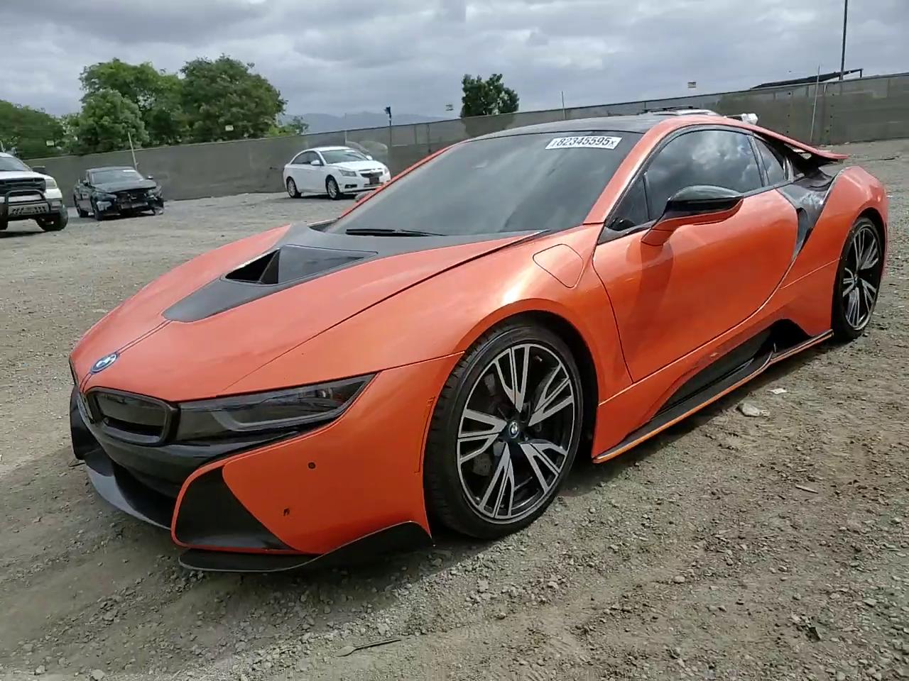 Фото: WBY2Z2C51GV675742