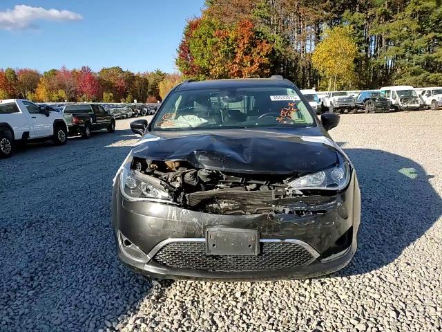 2018 Chrysler Pacifica Touring L VIN: 2C4RC1BGXJR115341 Lot: 86633875