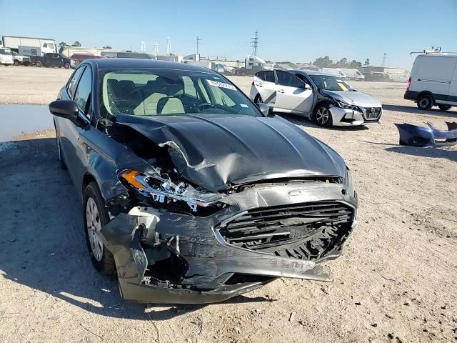 2020 Ford Fusion S VIN: 3FA6P0G76LR180801 Lot: 82682275