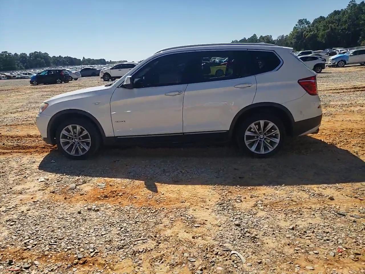 Фото: 5UXWX5C57CL724974