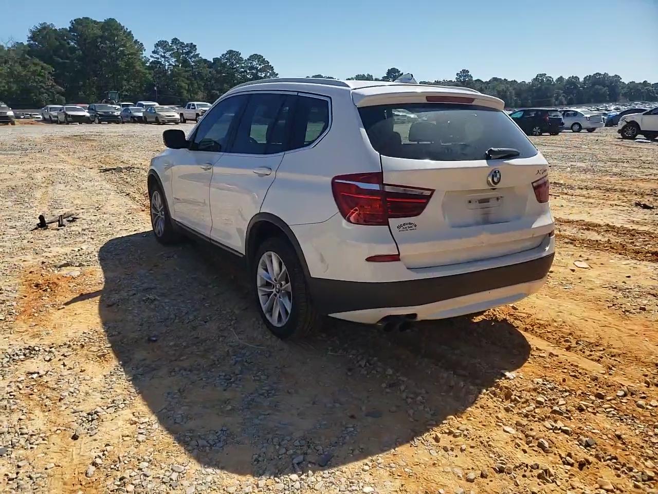 Фото: 5UXWX5C57CL724974