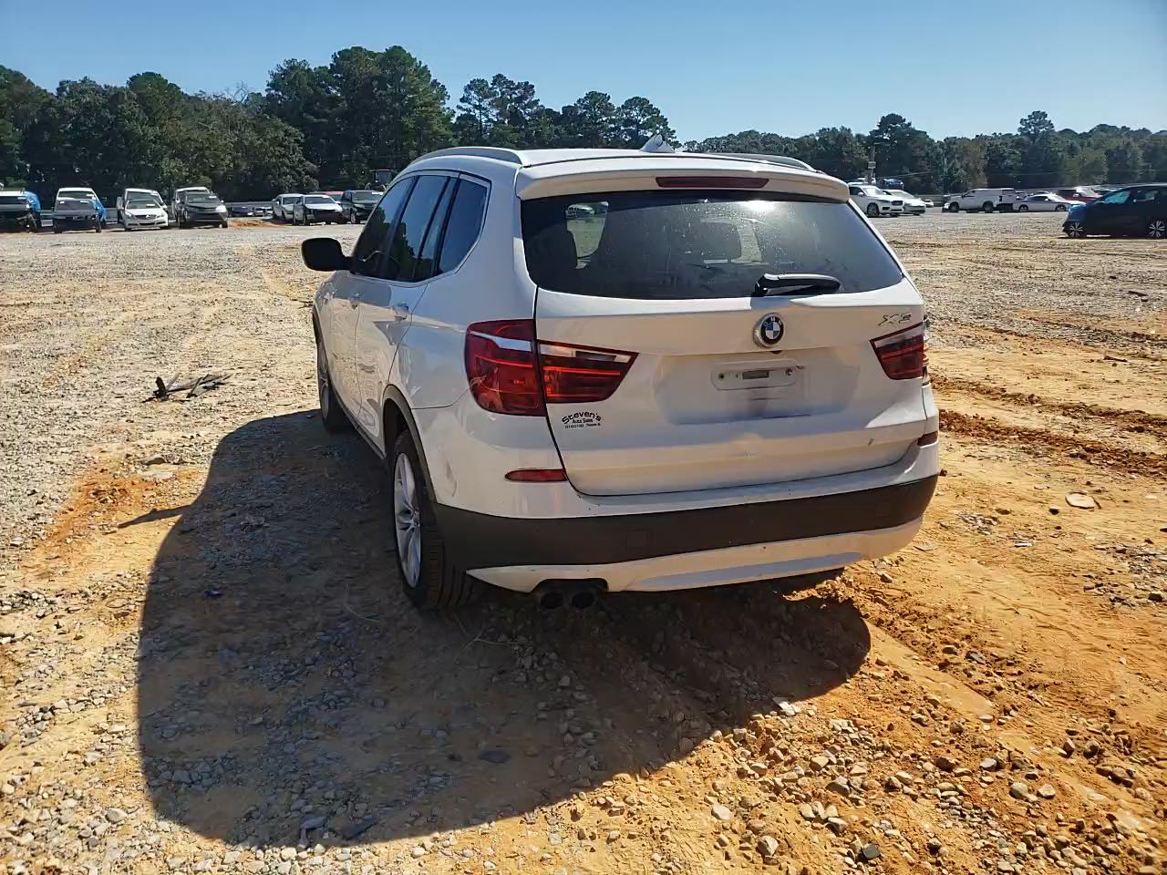 Фото: 5UXWX5C57CL724974