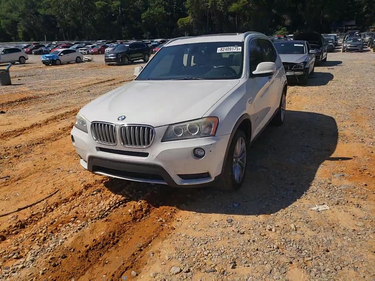 Фото: 5UXWX5C57CL724974