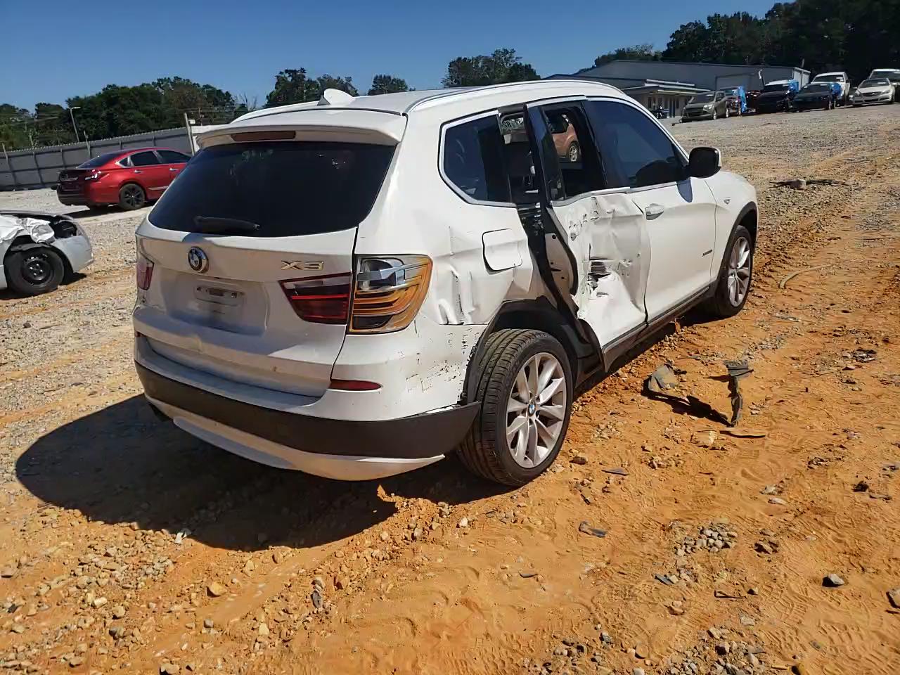 Фото: 5UXWX5C57CL724974