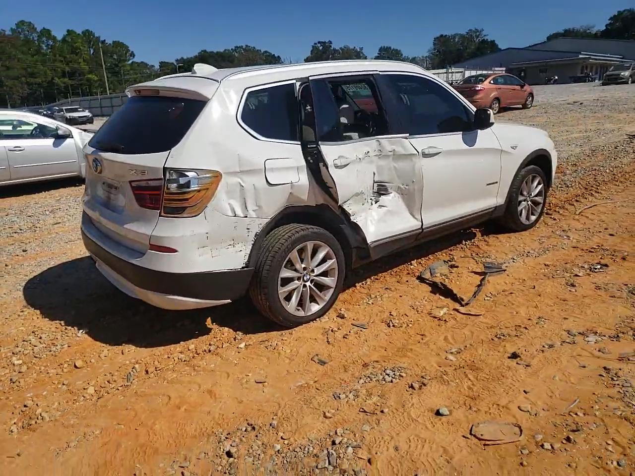 Фото: 5UXWX5C57CL724974