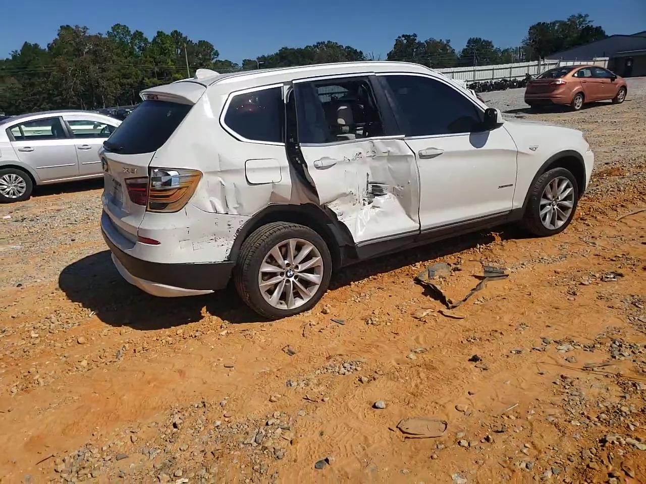 Фото: 5UXWX5C57CL724974