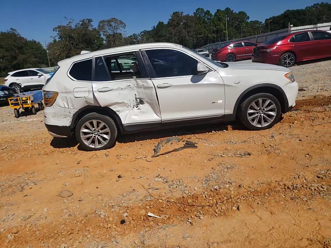 Фото: 5UXWX5C57CL724974