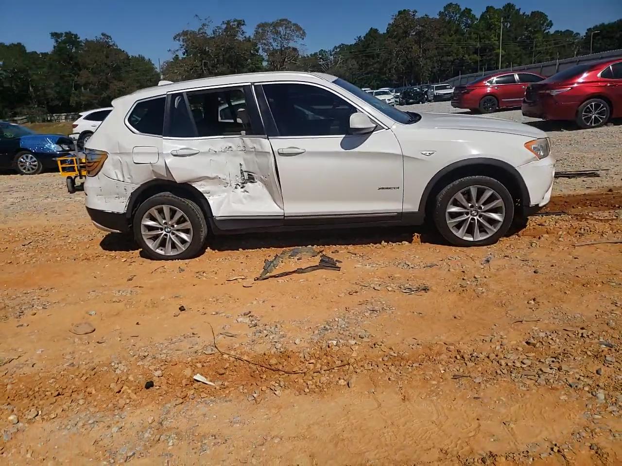 Фото: 5UXWX5C57CL724974