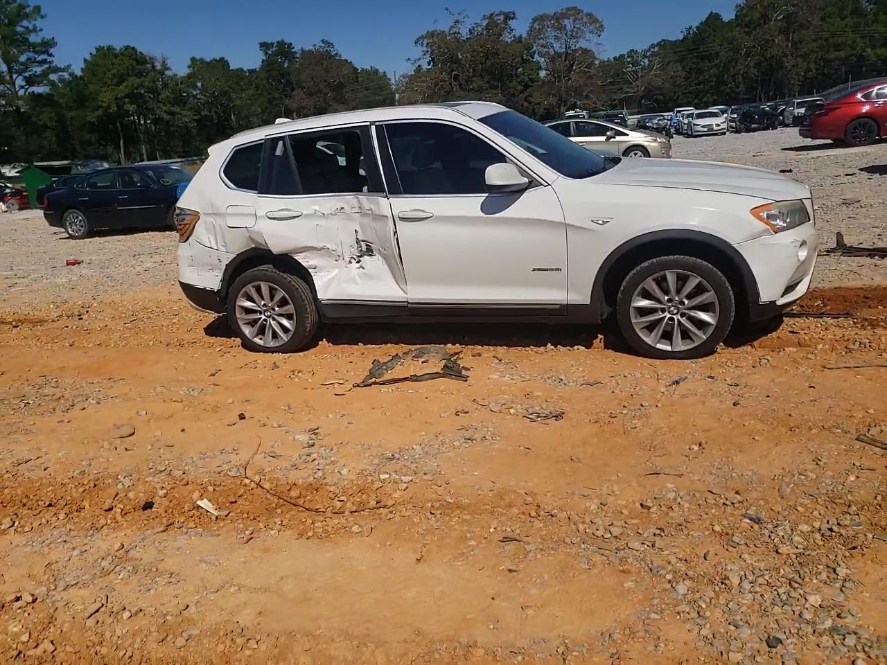 Фото: 5UXWX5C57CL724974