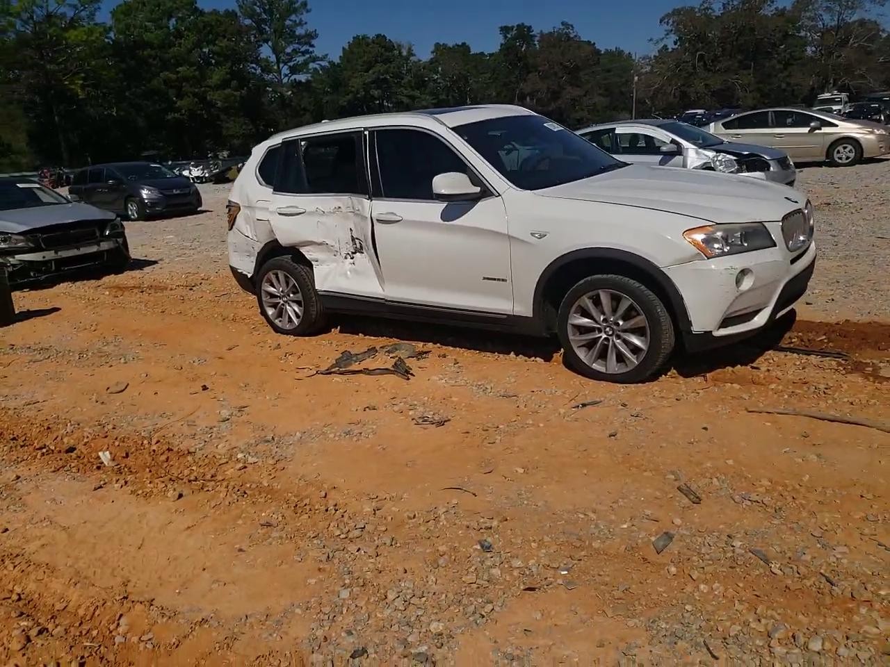 Фото: 5UXWX5C57CL724974