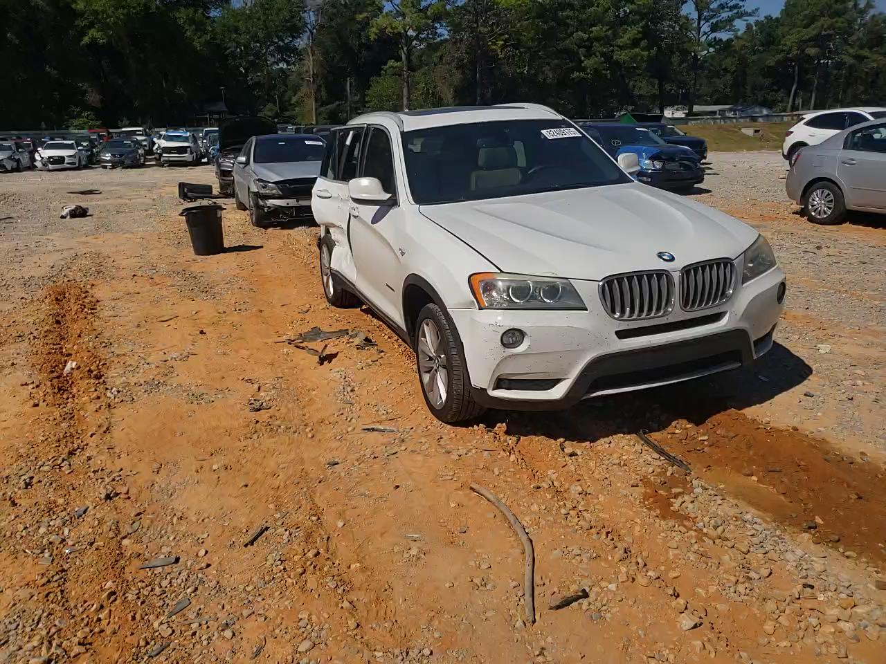 Фото: 5UXWX5C57CL724974