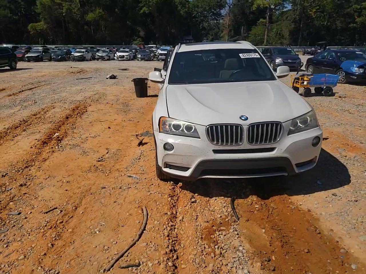 Фото: 5UXWX5C57CL724974