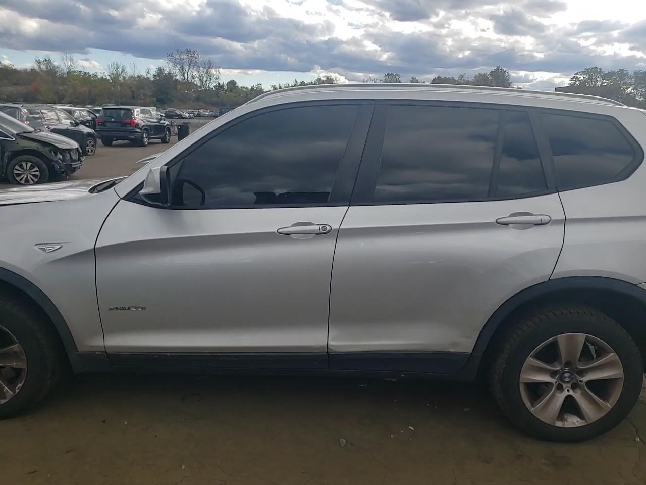 Фото: 5UXWX5C59BL708631