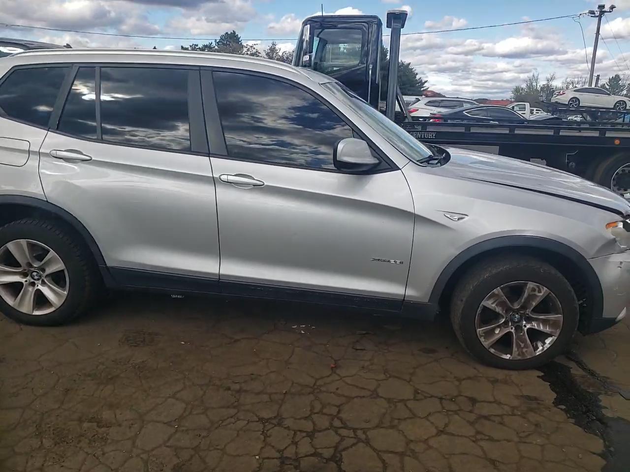 Фото: 5UXWX5C59BL708631