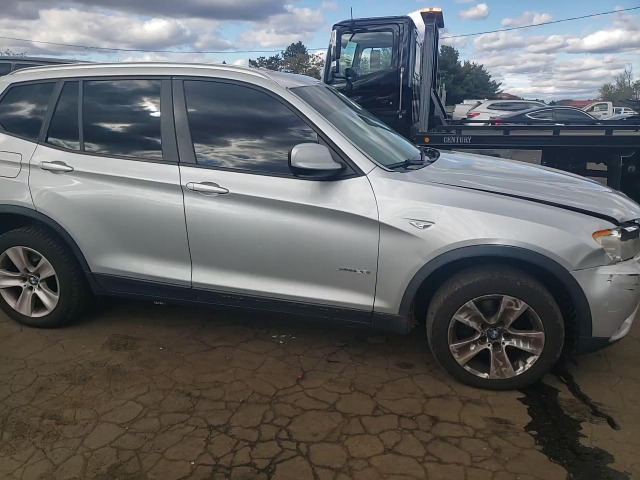 Фото: 5UXWX5C59BL708631