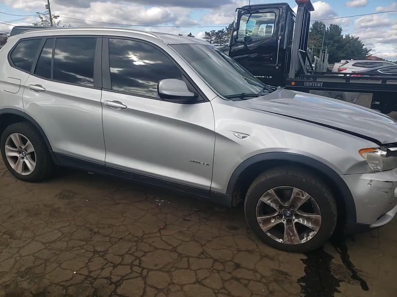 Фото: 5UXWX5C59BL708631