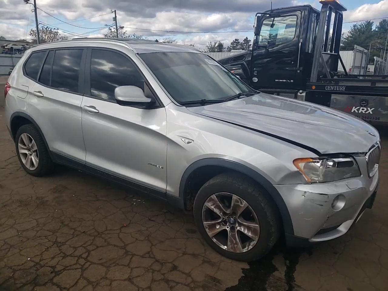 Фото: 5UXWX5C59BL708631