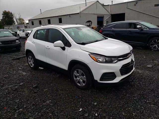 2017 Chevrolet Trax Ls VIN: KL7CJKSB8HB245873 Lot: 86618545