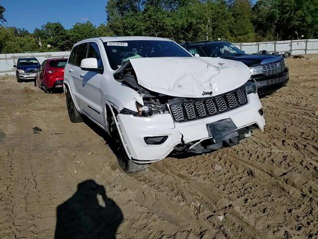 2017 Jeep Grand Cherokee Laredo VIN: 1C4RJFAG4HC704649 Lot: 82318765