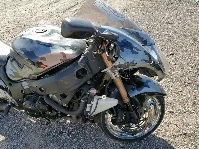 2009 Suzuki Gsx1300 R VIN: JS1GX72A692103864 Lot: 89526375