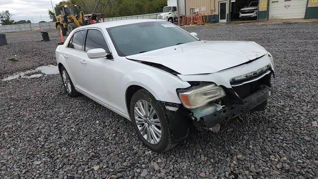 2013 Chrysler 300 VIN: 2C3CCARG1DH585767 Lot: 82289845