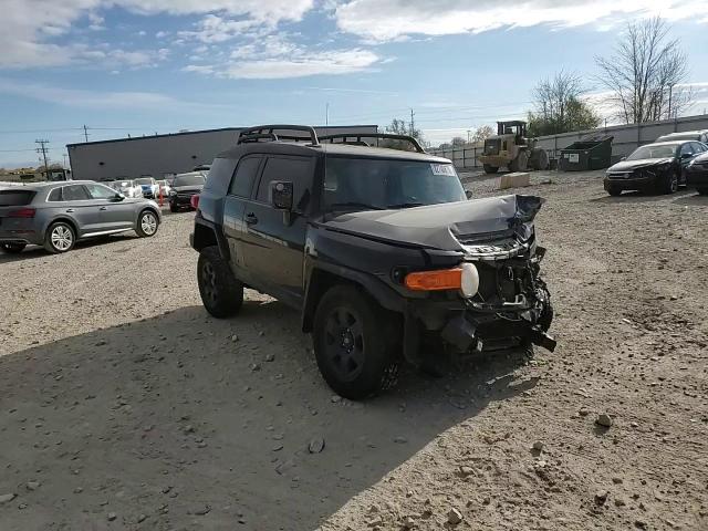 2007 Toyota Fj Cruiser VIN: JTEBU11F670058545 Lot: 82740875