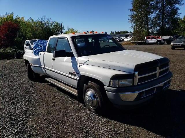 1995 Dodge Ram 3500 VIN: 3B7MC33C0SM135205 Lot: 81891565