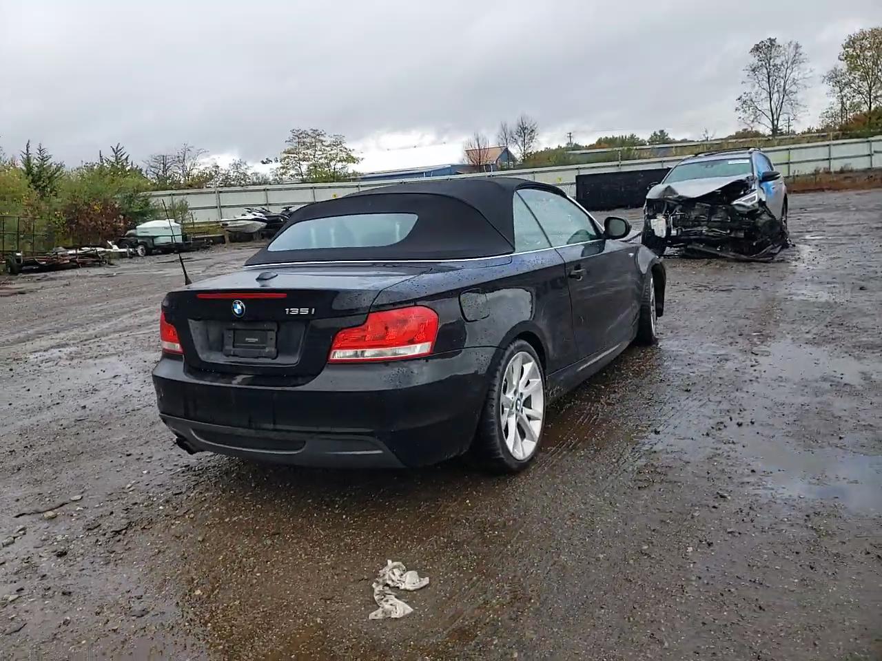 Фото: WBAUN7C58CVM26428