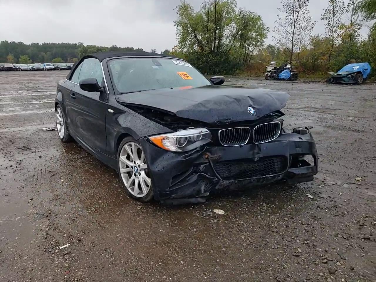 Фото: WBAUN7C58CVM26428