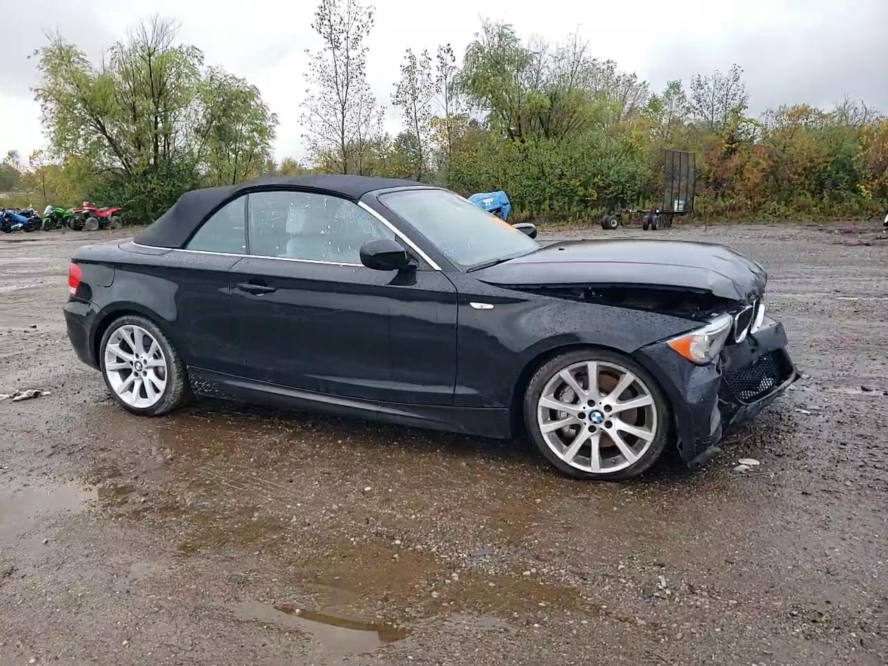 Фото: WBAUN7C58CVM26428