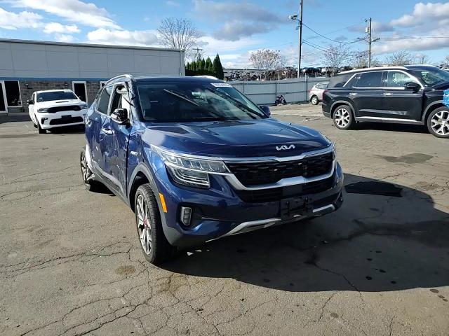 2022 Kia Seltos Sx VIN: KNDETCA21N7293923 Lot: 90654215