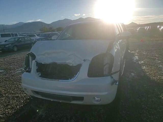 2011 GMC Yukon Xl Denali VIN: 1GKS2MEF3BR202292 Lot: 84066175