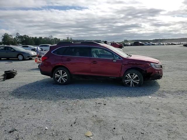 2018 Subaru Outback 3.6R Limited VIN: 4S4BSENC4J3263722 Lot: 86099845