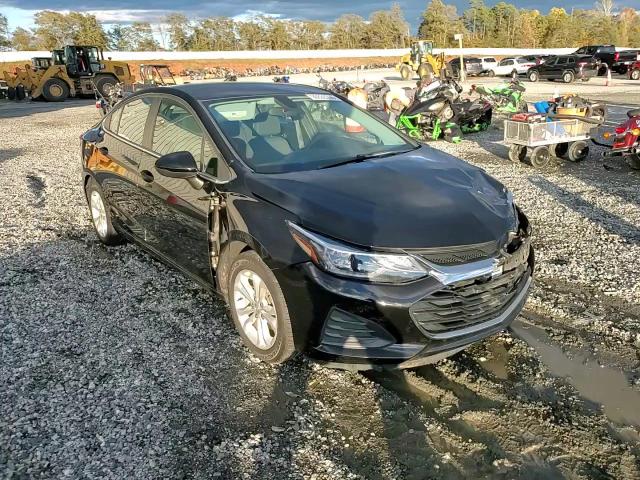 2019 Chevrolet Cruze Lt VIN: 1G1BE5SM7K7144008 Lot: 90628355