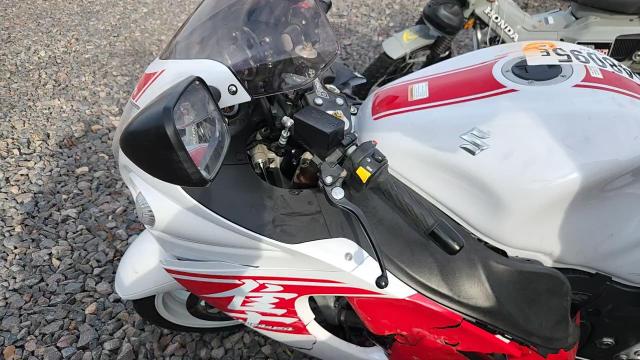 2018 Suzuki Gsx1300 Ra VIN: JS1GX72B2J2100991 Lot: 89548095