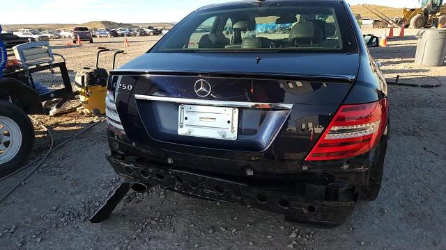 2013 Mercedes-Benz C 250 VIN: WDDGF4HB8DR268327 Lot: 89925975