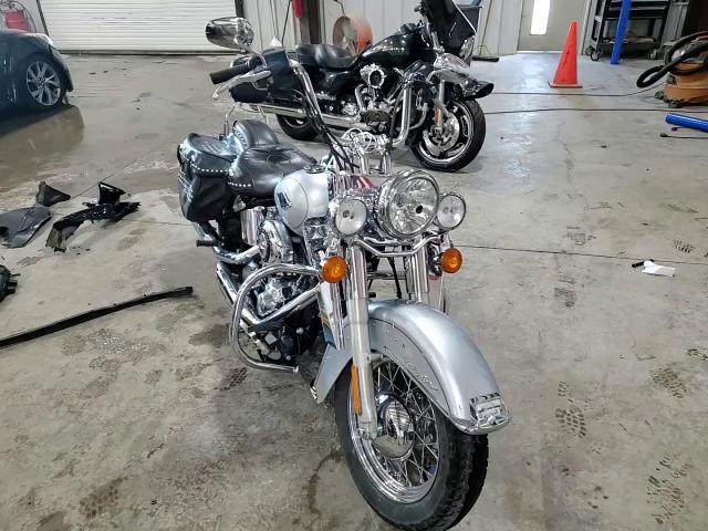 2015 Harley-Davidson Flstc Heritage Softail Classic VIN: 1HD1BWV13FB019785 Lot: 84909145