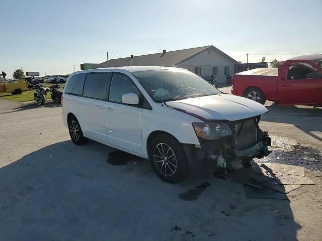 2017 Dodge Grand Caravan Sxt VIN: 2C4RDGCGXHR548182 Lot: 82687665