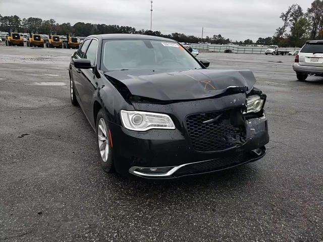2016 Chrysler 300 Limited VIN: 2C3CCAAG5GH161587 Lot: 90617415