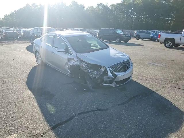 2015 Buick Verano VIN: 1G4PS5SK4F4202048 Lot: 81764845