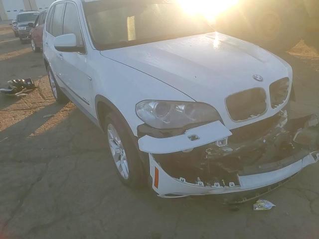 2013 BMW X5 xDrive35I VIN: 5UXZV4C51D0B17049 Lot: 81996535