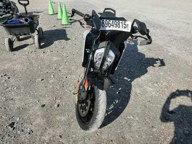 2024 Ktm 790 Duke VIN: LCETU7406RH706702 Lot: 89649815