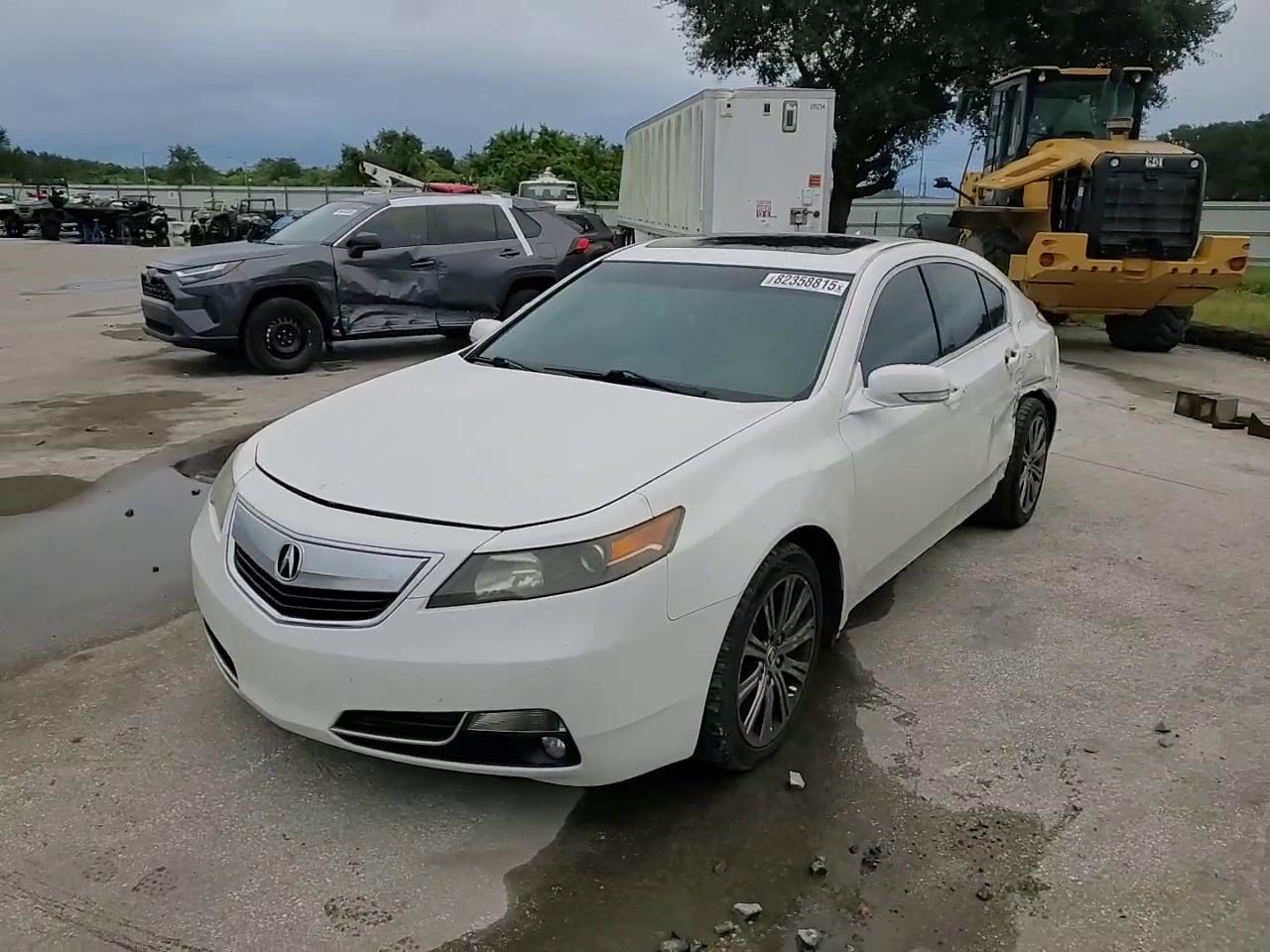 Фото: 19UUA8F36EA003924