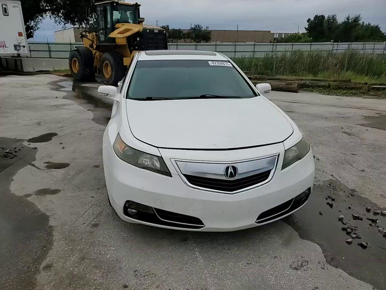 Фото: 19UUA8F36EA003924