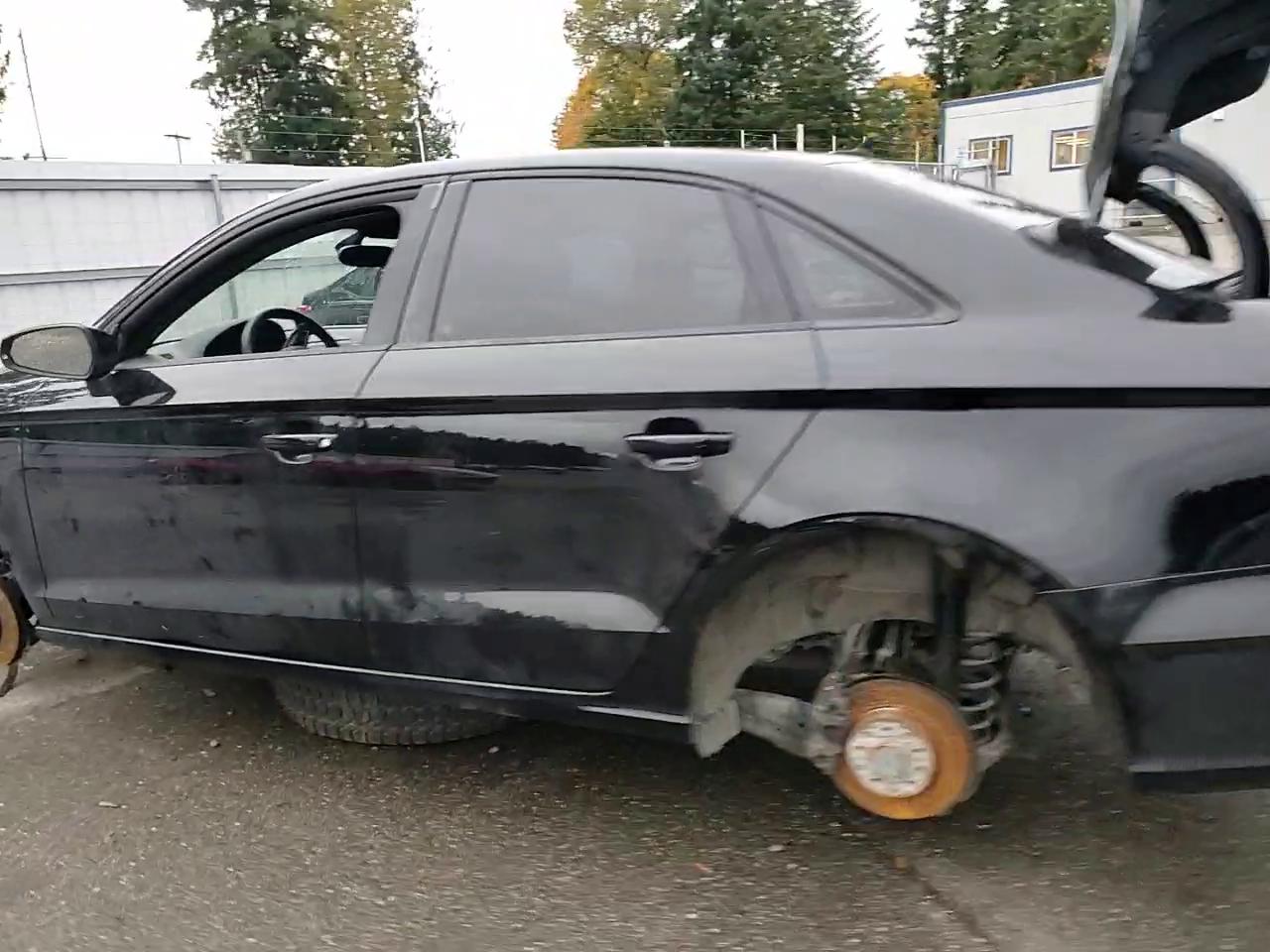 Фото: WAUACGFF9F1092421