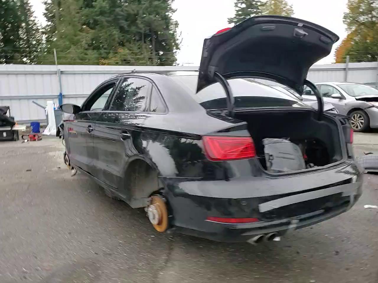 Фото: WAUACGFF9F1092421